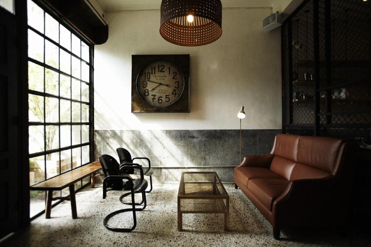 Your Fun Apartment 台南 エクステリア 写真