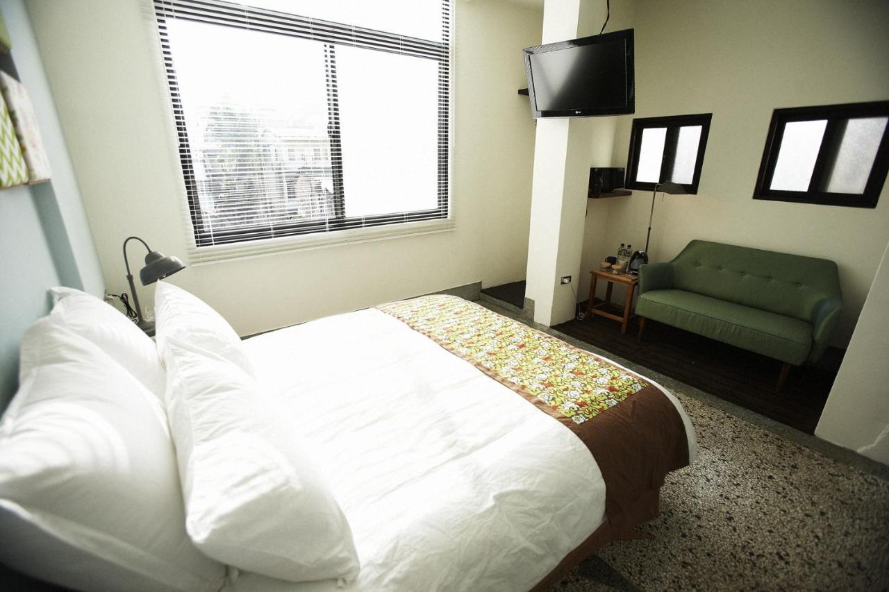 Your Fun Apartment 台南 エクステリア 写真